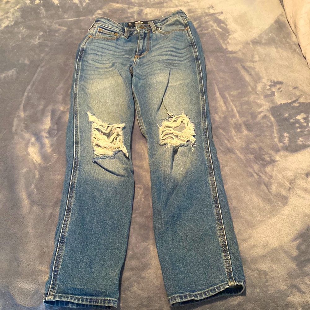 Hollister ultra high rise mom jean